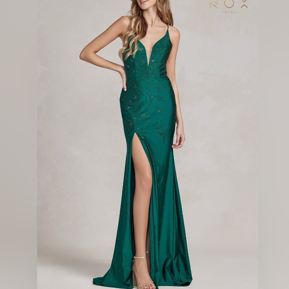 COPY - Emerald, navy,burgundy fitted long beaded lace up back dress - Picture 7 of 11
